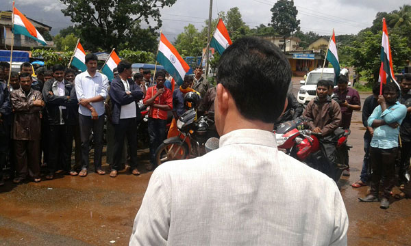 Aladangadi Tiranga Yatre (7)