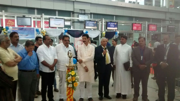 Nalin-at-Mangalore-Airport2